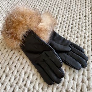 BNWT leather gloves with fur trim